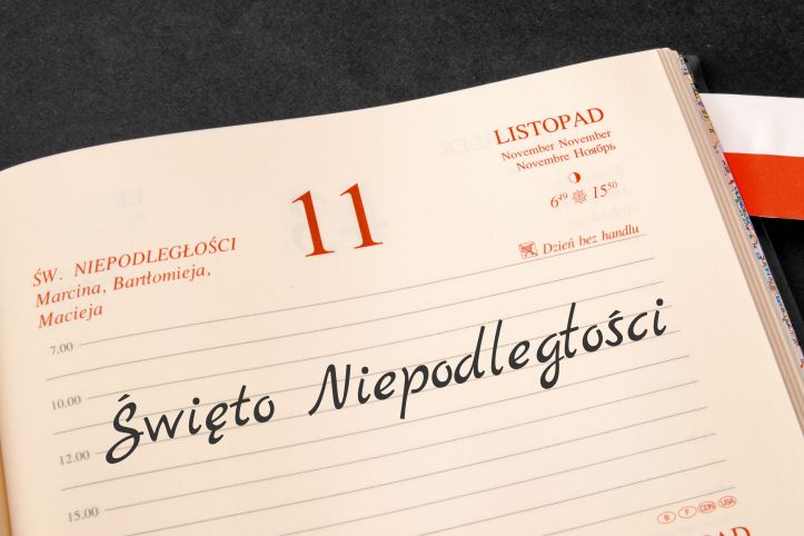 Dzień wolny za 11 Listopada dla nauczyciela – sprawdź, kiedy przysługuje
