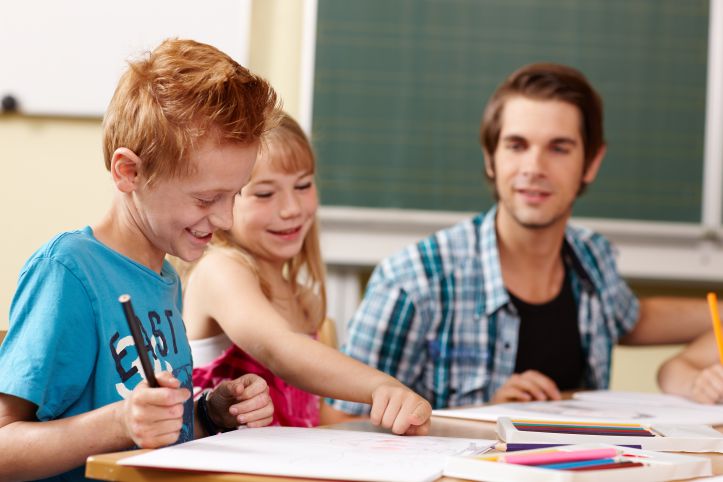 Dostosowania edukacyjne dla ucznia z niepełnosprawnością intelektualną w stopniu lekkim