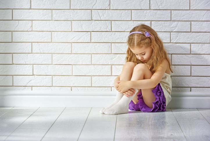 Depresyjne dziecko – kiedy w szkole bić na alarm?