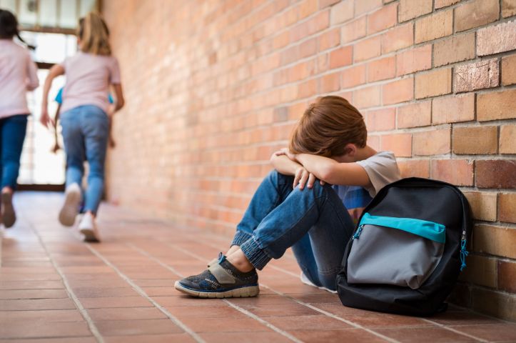 Reakcja ucznia na zdarzenia traumatyczne – jak wspierać dziecko z doświadczeniem traumy?
