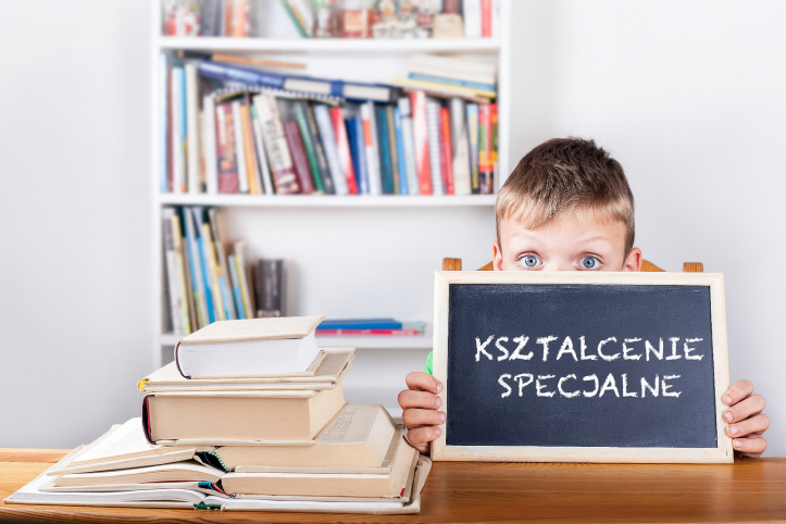   Zmiana szkoły ucznia a konieczność wydania nowego orzeczenia o potrzebie kształcenia specjalnego