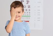   Wspomaganie rozwoju poznawczego dzieci z dysfunkcją wzroku. Darmowy poradnik dla rodziców i nauczycieli