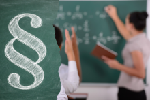   Godziny ponadwymiarowe nauczycieli a dni dyrektorskie, dni wolne od zajęć oraz rozpoczęcie i zakończenie roku szkolnego