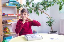 Czy poradnia musi udostępnić dokumentację psychologiczną na żądanie sądu?