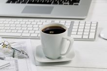 Co zamiast kawy? Negatywny wpływ kofeiny na młody organizm