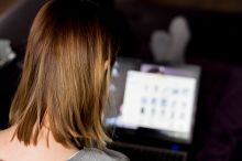 Młodzież chce współdecydować o swoim wizerunku w sieci – raport RPD