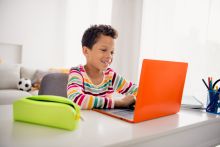 Laptop dla ucznia z niepełnosprawnością intelektualną