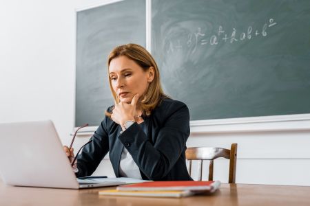   Nauczyciel, który przeznaczył 500 zł na zakup laptopa także otrzyma bon 2500 zł na nowego laptopa