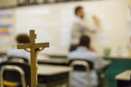 Pomoc psychologiczno-pedagogiczna w szkole w czasie religii