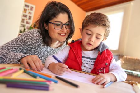 Funkcjonowanie ucznia niepełnosprawnością intelektualną w stopniu lekkim na poszczególnych etapach edukacji