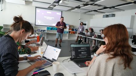 Nie musisz być informatykiem. Kurs AI dla nauczycieli od Centrum Nauki Kopernik
