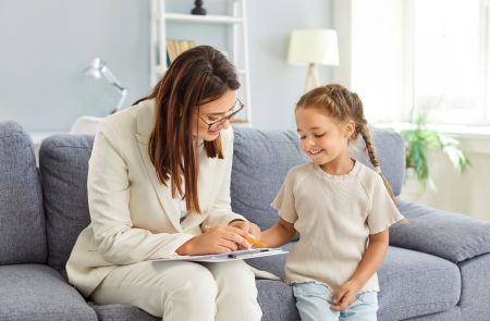   Jak napisać sprawozdanie psychologa szkolnego z pracy w roku szkolnym? Przewodnik dla szkolnych psychologów
