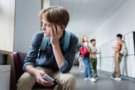 Jak pomóc dziecku zwalczyć stres egzaminacyjny po egzaminie ósmoklasisty? 